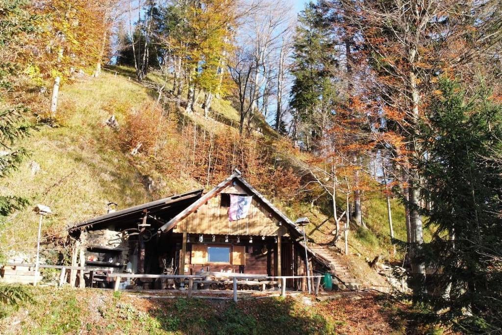 A Cottage In The Alps For Hiking, Cycling, Skiing 耶塞尼采 外观 照片